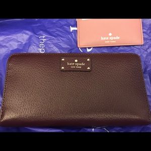 New kate spade  1 wallet